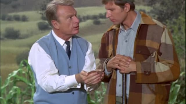 S05:E05 - You and Your Big Shrunken Head