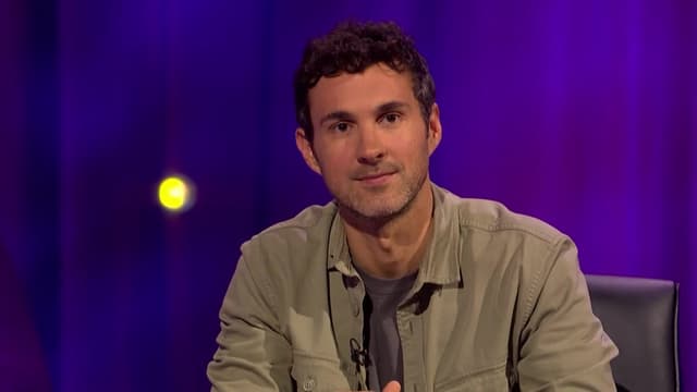 S01:E10 - Moist Cake, Choking Dolphins & Christian Diaper