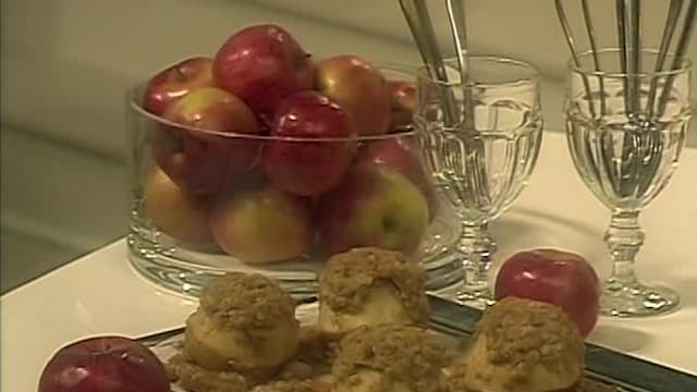 S01:E02 - Country Apple