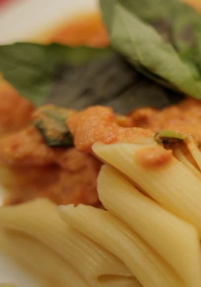 S01:E03 - Vegan Pasta poster