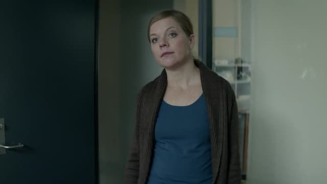 S01:E09 - December (Pt. 1)