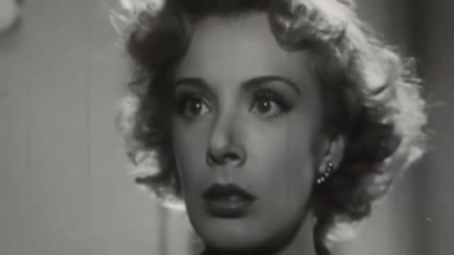 S01:E01 - Counterfeit