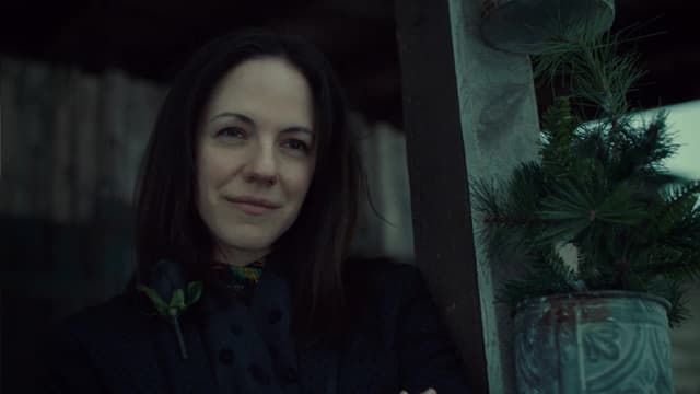 S03:E10 - The Other Woman