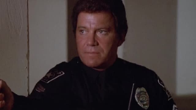 S04:E15 - The Bribe