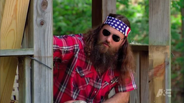 S04:E03 - Hot Tub Grime Machine