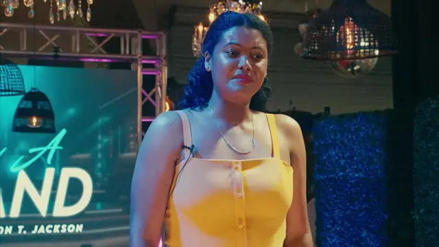 S01:E02 - It's Not a Leash