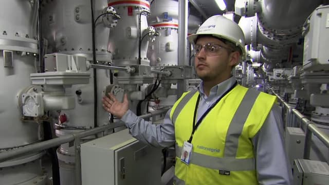 S12:E20 - Power Tunnel and More