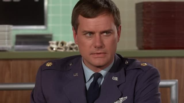 S02:E22 - There Goes the Best Genie I Ever Had