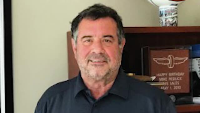 S02:É02 - S02:E02 - A Family Affair