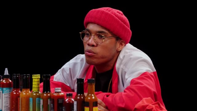 S07:E03 - Anderson .Paak Sings Hot Sauce Ballads While Eating Spicy Wings