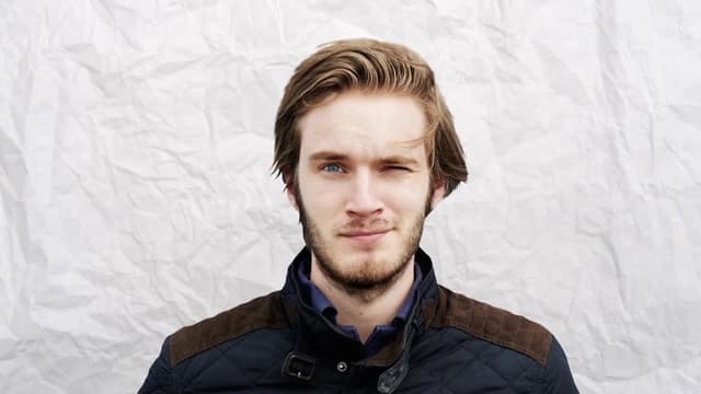 S01:E15 - How PewDiePie Lost to T-Series