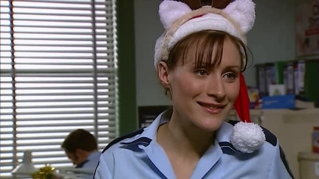 S09:E30 - Dreaming of a White Christmas