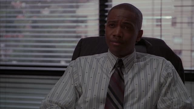 S05:E15 - A Hole in the World