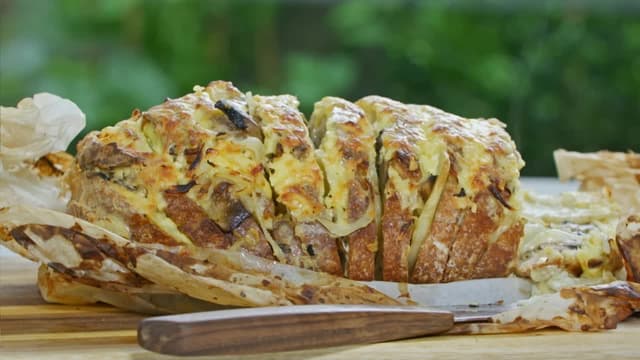 S01:E04 - The Sourdough Surprise
