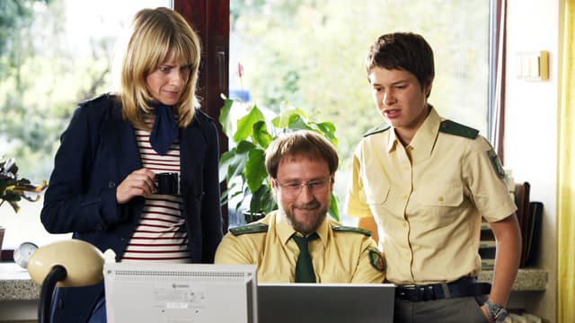 S01:E10 - Waltzing Mathilde