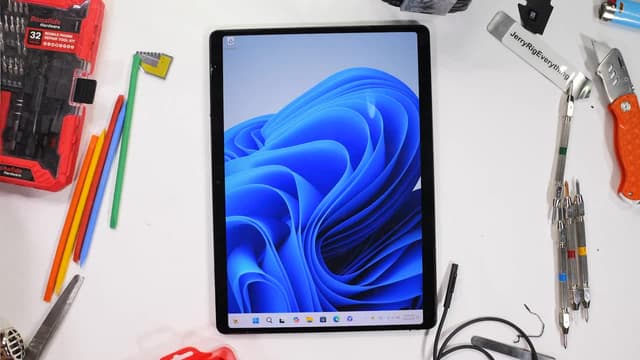 S01:E07 - Durability Test: Surface Pro, iPhone 16 and Pixel 6 Pro