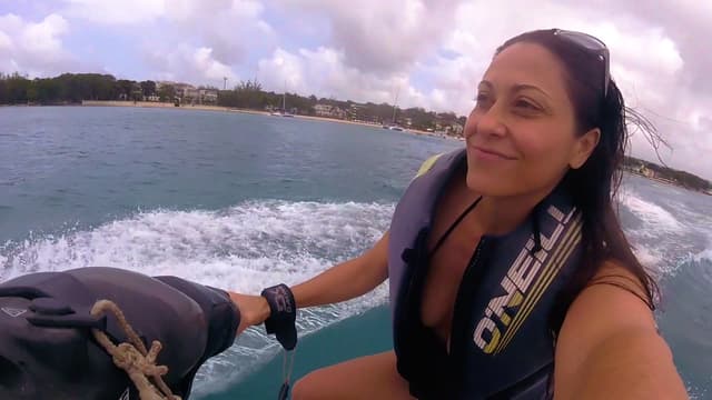 S04:E03 - Barbados