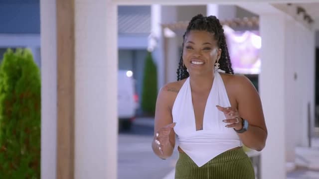 S01:E12 - Jasmine & Tyranny