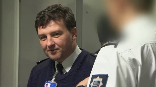 S03:E06 - Serial Smoker