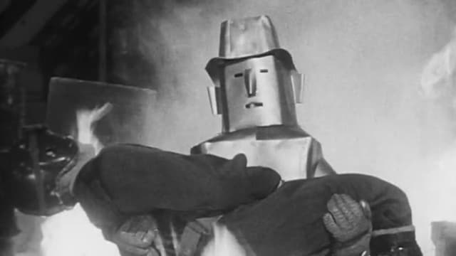 S01:E04 - Entombed in Ice