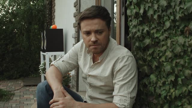 S01:E04 - Unfinished Business