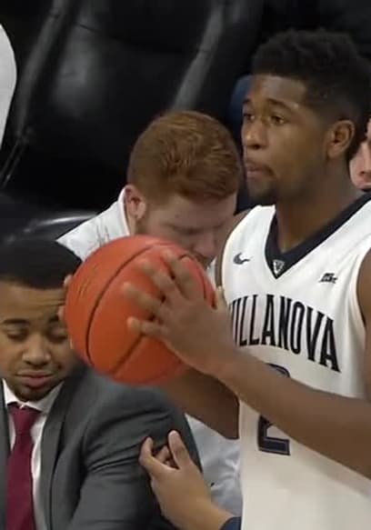 Affiche de S2017:E02 - #12 Virginia at #1 Villanova
