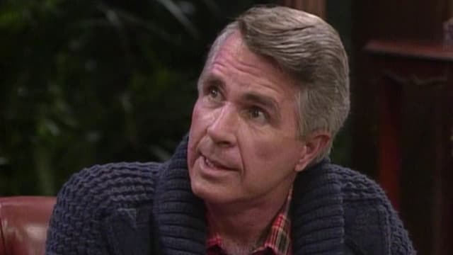 S07:E04 - The Stranger