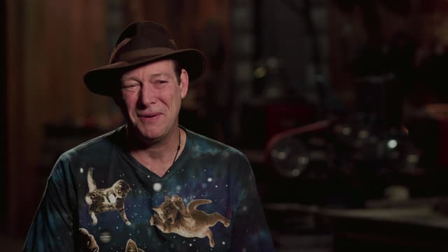 S05:E11 - The Two-Handed Sword