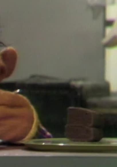 S02:E135 - Ice Cream Machine on Sesame Street poster