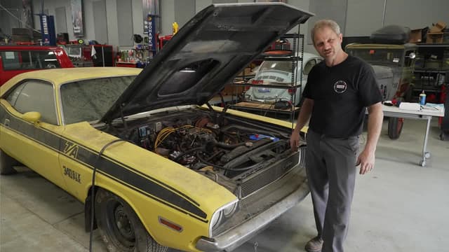 S01:E09 - Will It Run? Resurrecting a Barn Find 1970 Dodge Challenger T/A 340 Six Pack