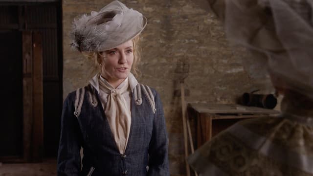 S09:E12 - Unlucky in Love