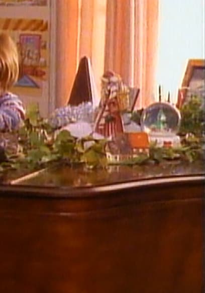 S01:E10 - The Baby-Sitters’ Special Christmas poster
