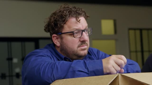S01:E06 - Episode 6