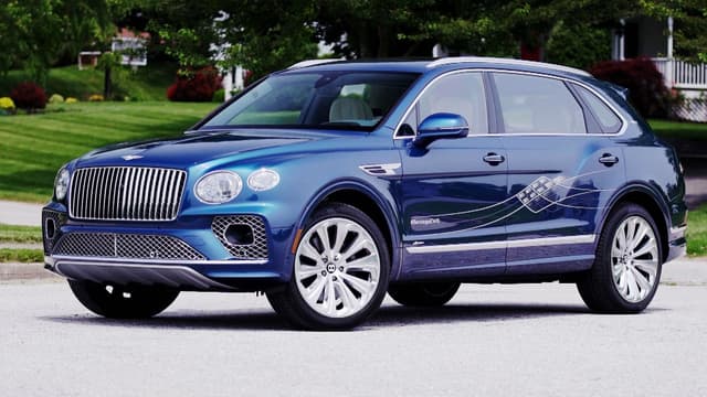 S42:E52 - 2023 Bentley Bentayga EWB