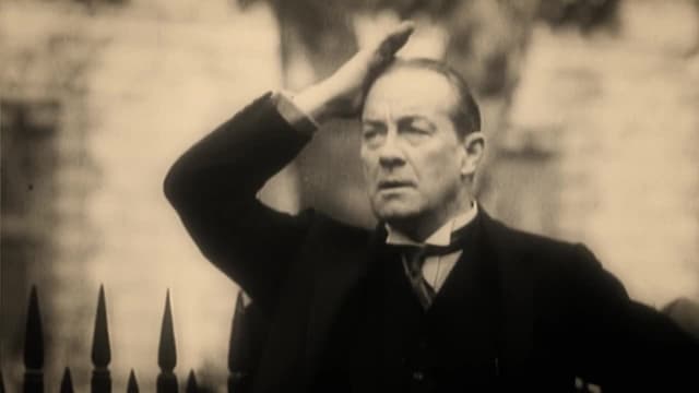 S01:E03 - All the Players