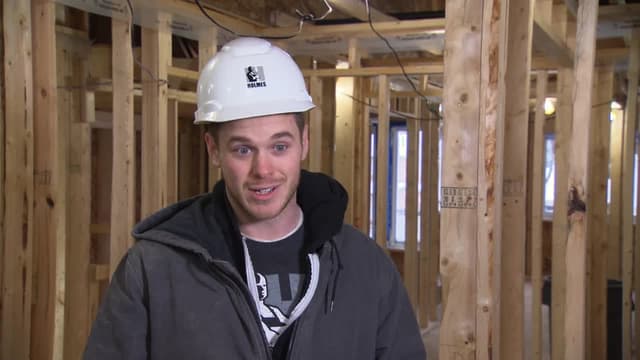 S01:E05 - Trouble at the Finish