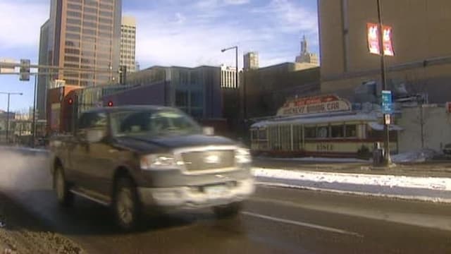 S03:E23 - Weepy-Voiced Killer / The DNA Link