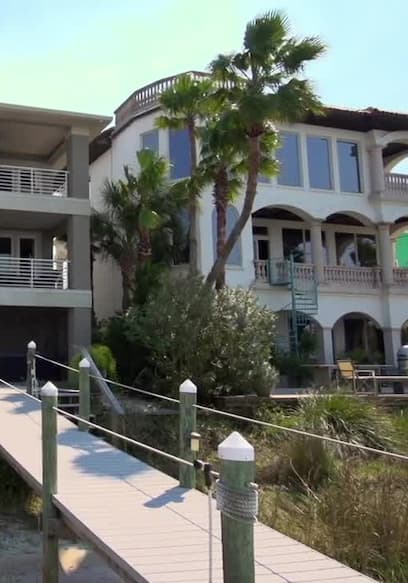 S01:E13 - Florida Gulf Coast Dream Home poster