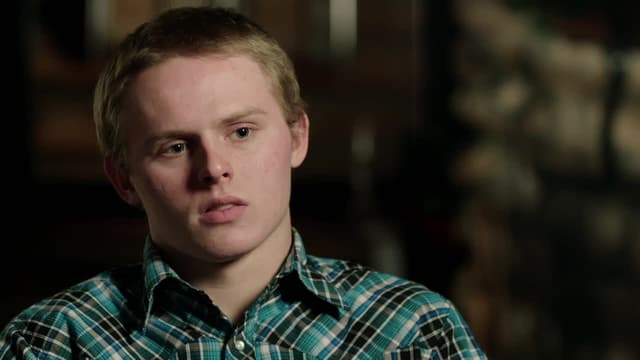 S02:E01 - The Green Monster