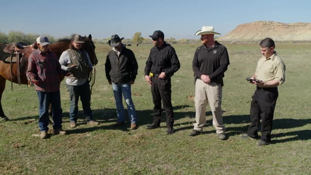 S03:E05 - Digging Up the Past