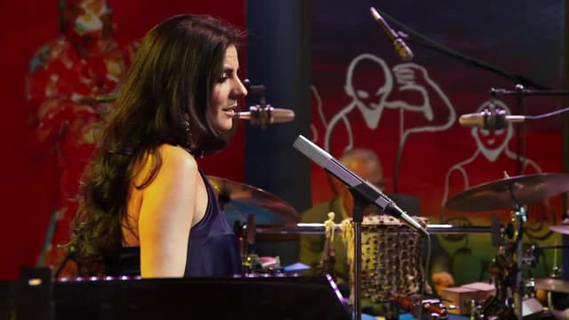 S01:E12 - Zarzuela flamenca