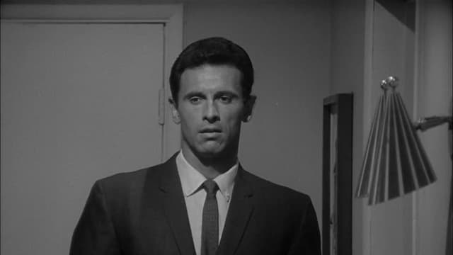 S01:E11 - It Crawled Out of the Woodwork