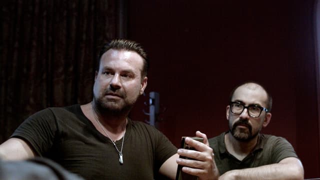 S01:E08 - If You're a Rat, You Get Killed