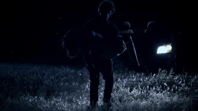 S01:E25 - Lying in Wait