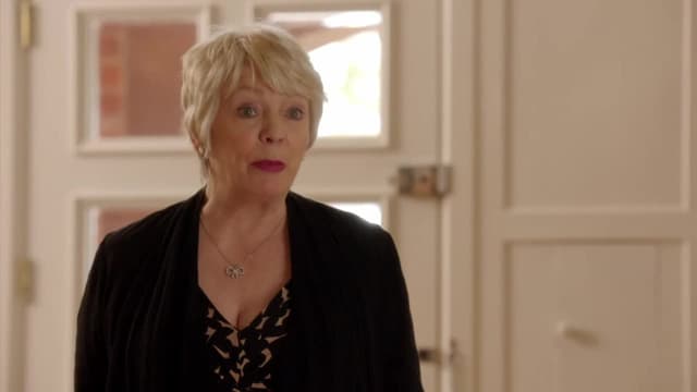 S01:E03 - Secrets & Lies