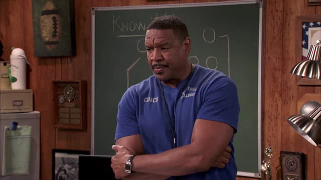 S01:E07 - Bromantically Challenged