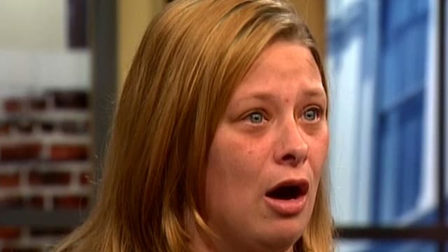 S03:E33 - Crack Mom Lives in a Van