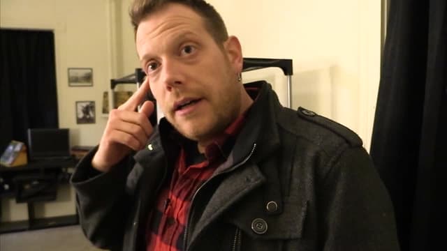 S01:E01 - Malvern Manor