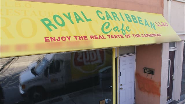 S01:E02 - Royal Caribbean