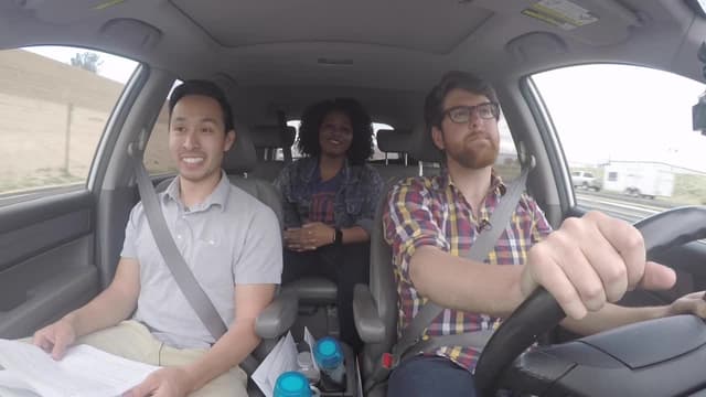 S01:E02 - The Mysterious Deaths of Tupac Shakur and Biggie Smalls